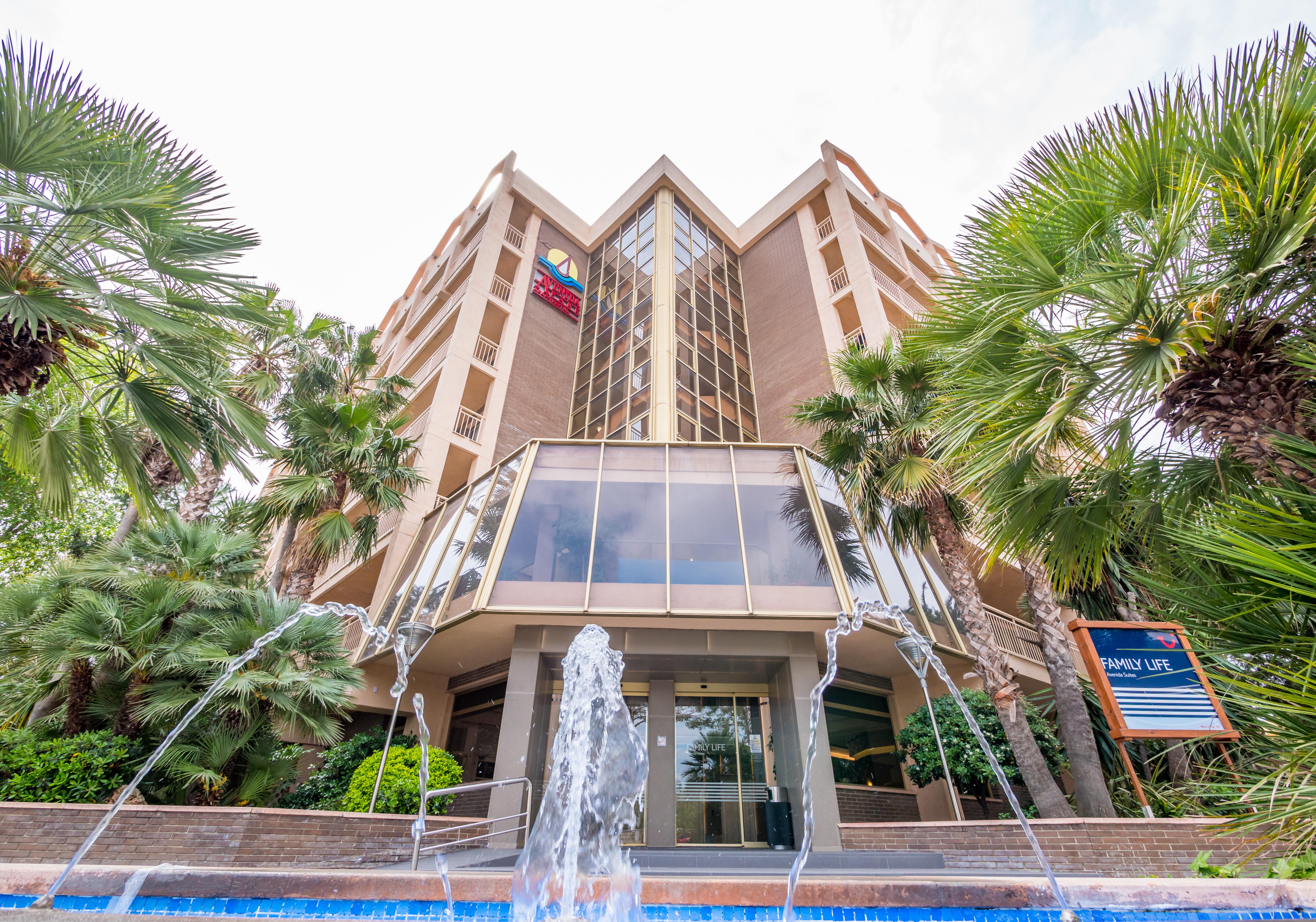 Golden Avenida Family Suites 4* Salou Eksteriør bilde