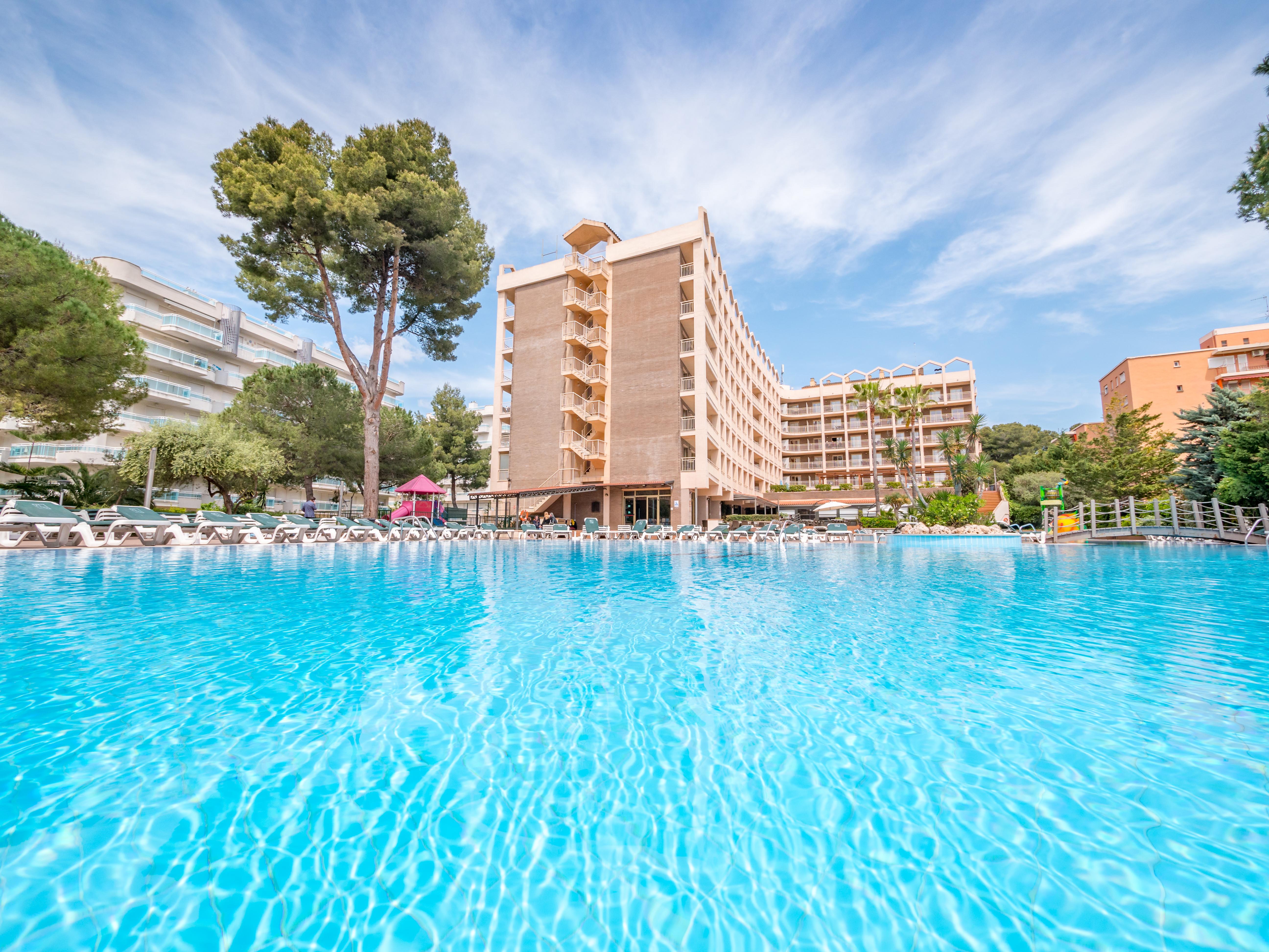 Golden Avenida Family Suites 4* Salou Eksteriør bilde