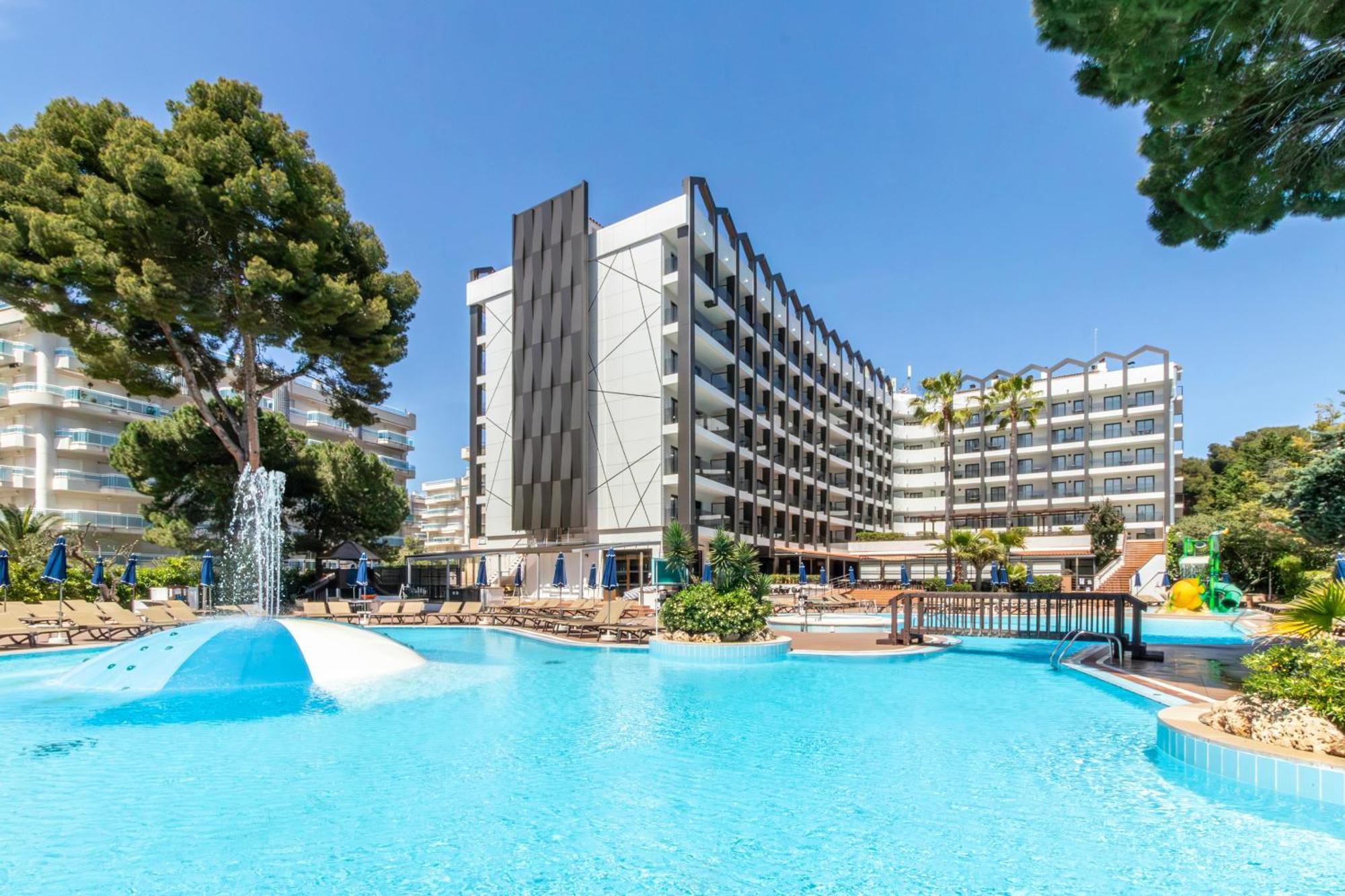 Golden Avenida Family Suites 4* Salou Eksteriør bilde